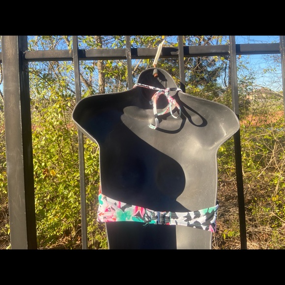 Hobi swim   Top - Picture 2 of 3